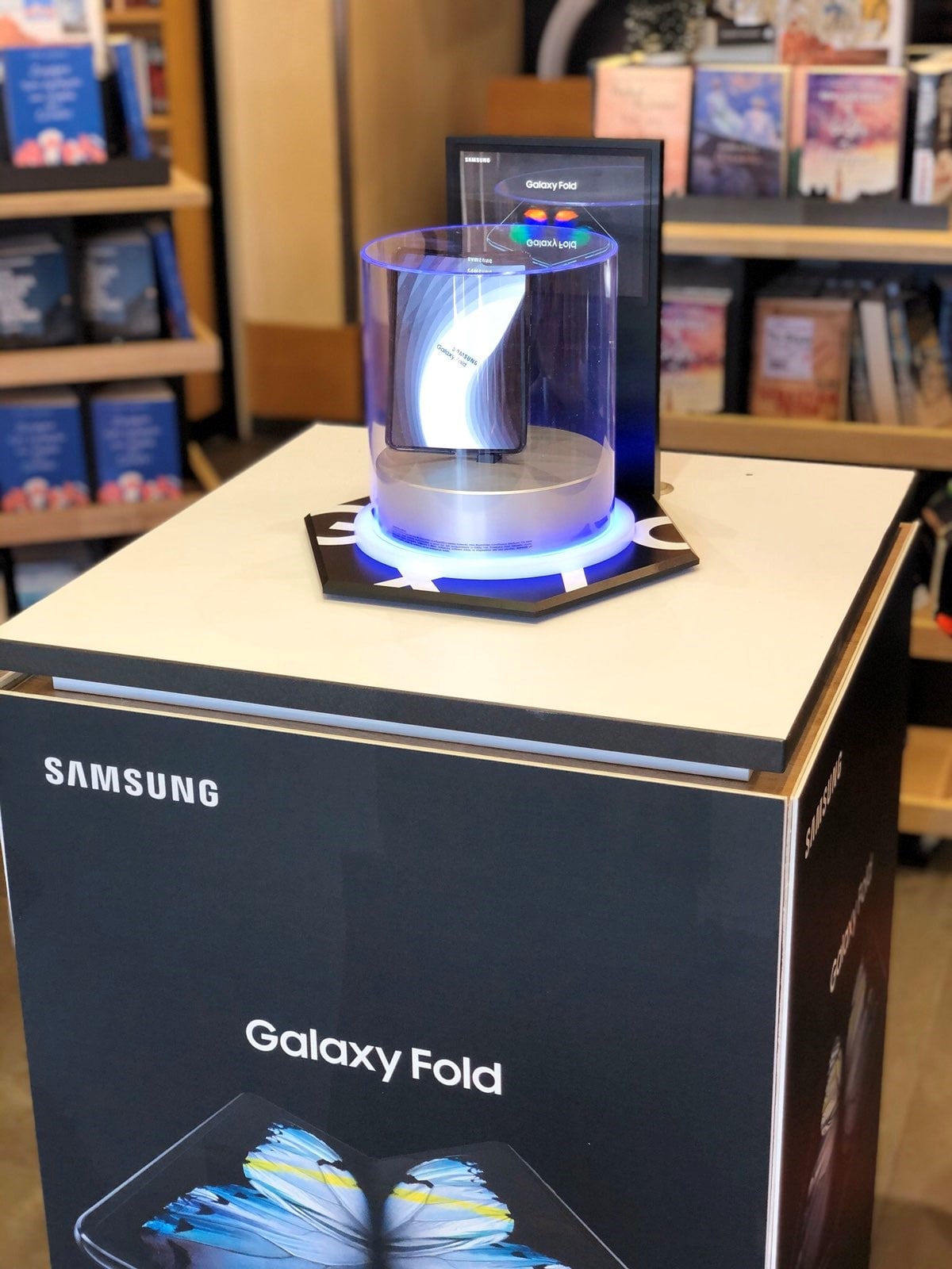 samsunggalaxyfold