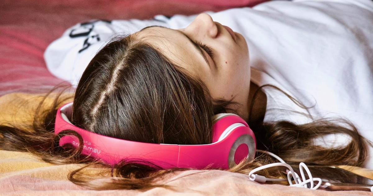 Publicistas moms / Kids_cloud: Πώς στηρίζω την έφηβη κόρη μου;