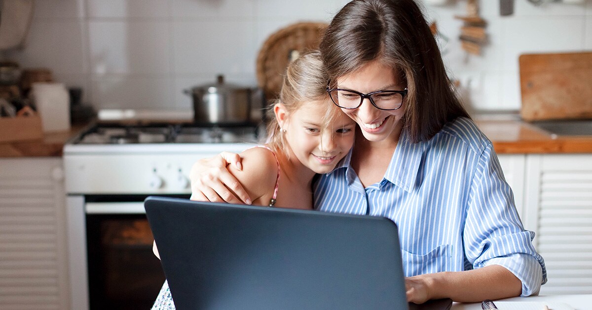 Publicistas Moms / 6 + 1 tips για την απασχόληση του παιδιού από τη Funky Mama