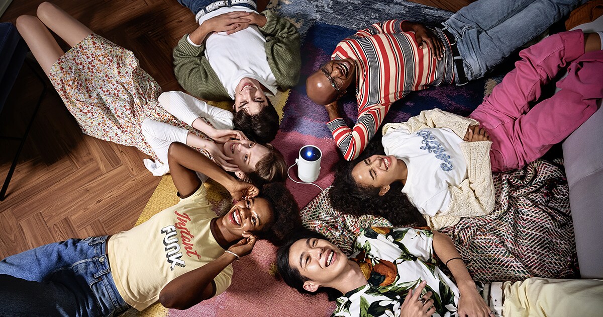 Φορητός προβολέας Samsung The Freestyle: μία ολοκληρωμένη πρόταση ψυχαγωγίας