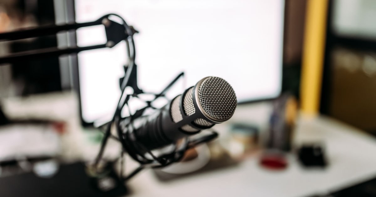 Θες να ξεκινήσεις το δικό σου podcast; Δες τι θα χρειαστείς!