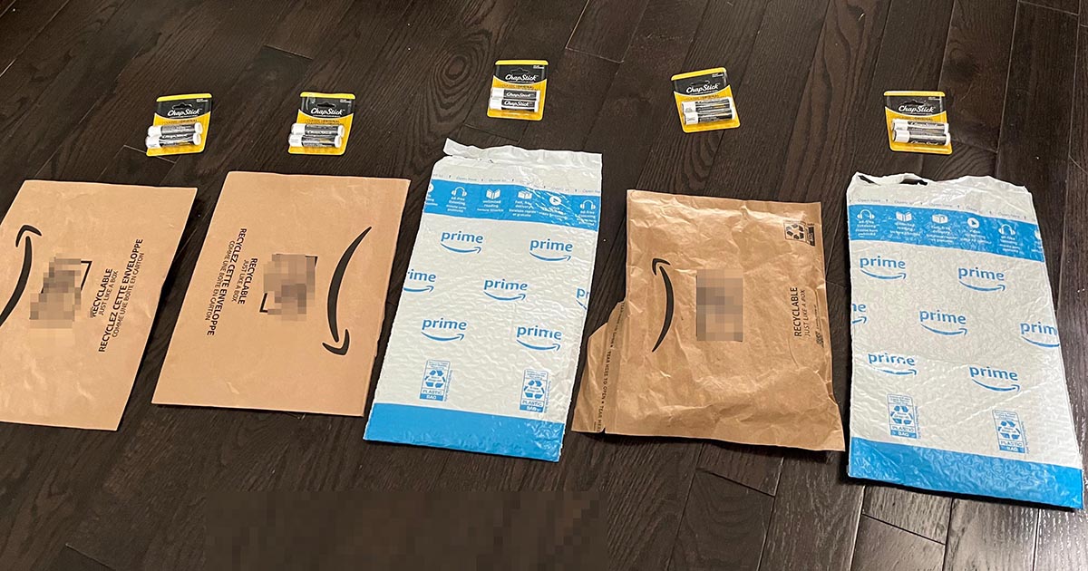 Next Day Delivery: Απίστευτες ιστορίες από παραδόσεις δεμάτων