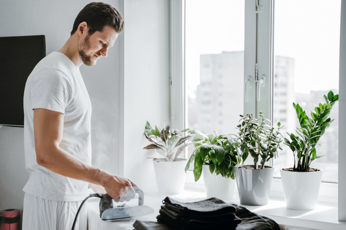 Μάθε τα πάντα για το σύστημα σιδερώματος με αυτόματη ρύθμιση θερμοκρασίας