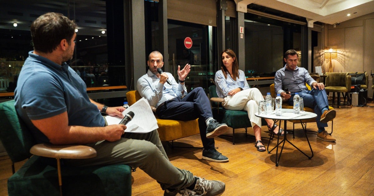 Συνάντηση κορυφαίων στελεχών στο 3ο CX/GR Meetup!