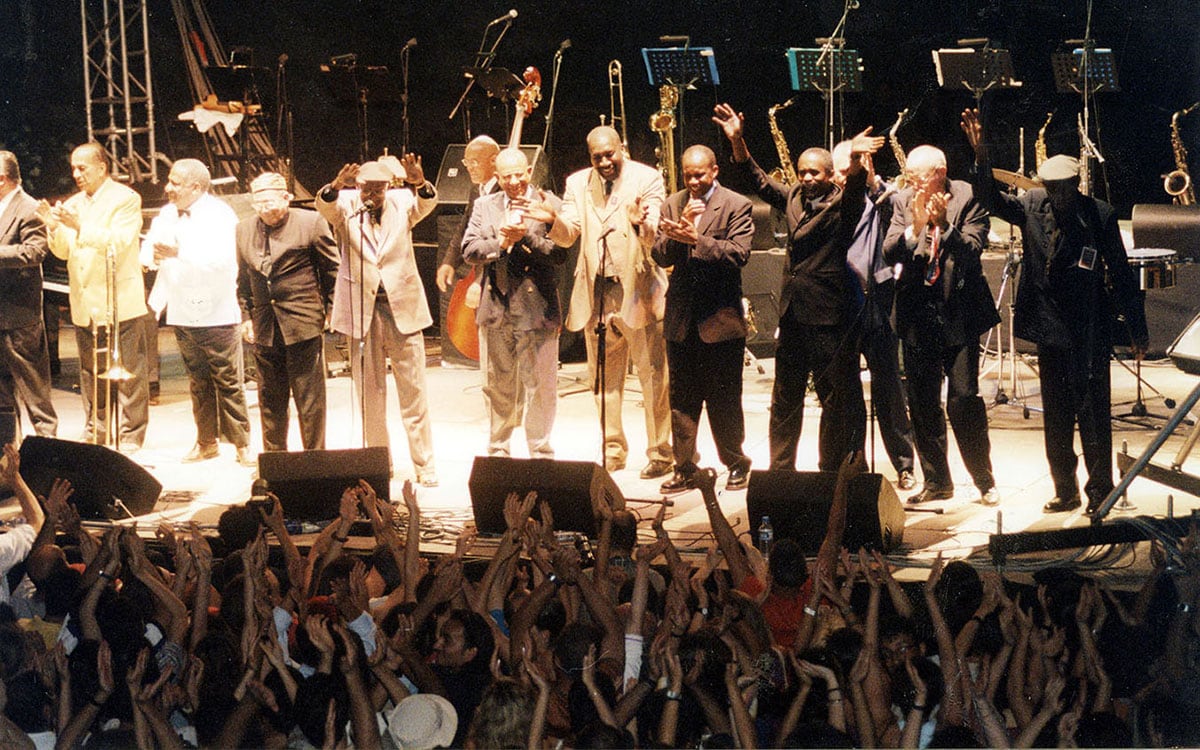 Πλησιάζει η πρώτη Πανελλήνια Διαγωνιστική Έκθεση Φωτογραφίας με θέμα τη μουσική!