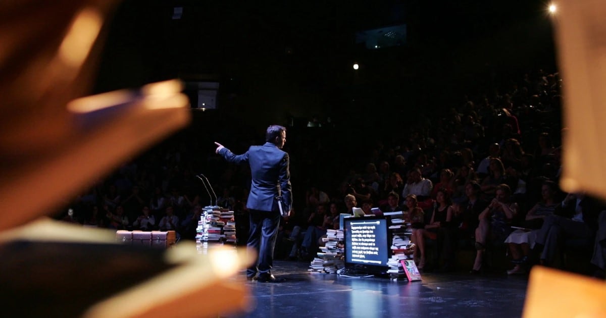 11 χρόνια Βραβεία Βιβλίου Public: Ας θυμηθούμε τις καλύτερες στιγμές!